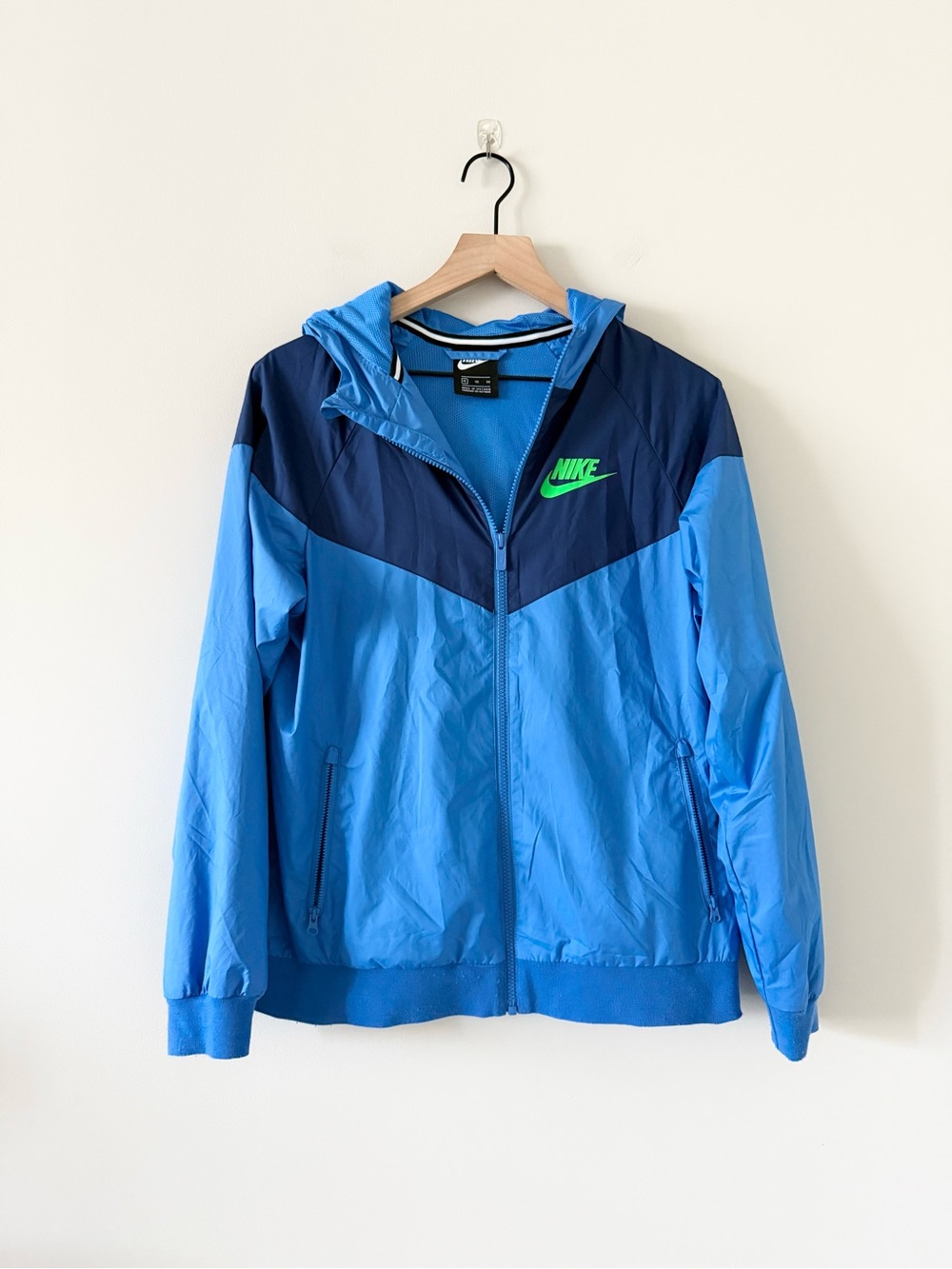 Nike Youth Two-Tone Blue Hooded Lightweight Jacket Green Logo Size XL
